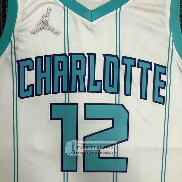 Camiseta Charlotte Hornets Kelly Oubre JR. NO 12 Association 2020-21 Blanco